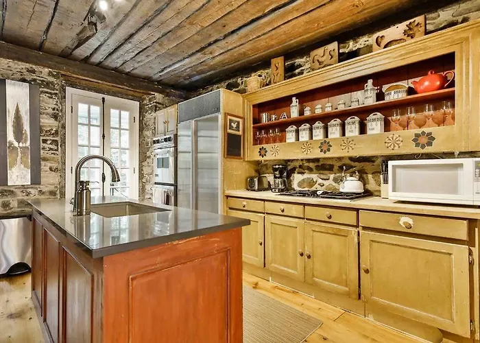 La Maison Dumas - Old Port Gem - Free Parking Montreal