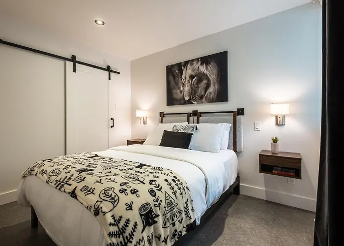 Appartement Le Ink Tremblant By My Tremblant Location à Mont-Tremblant acceptant les animaux