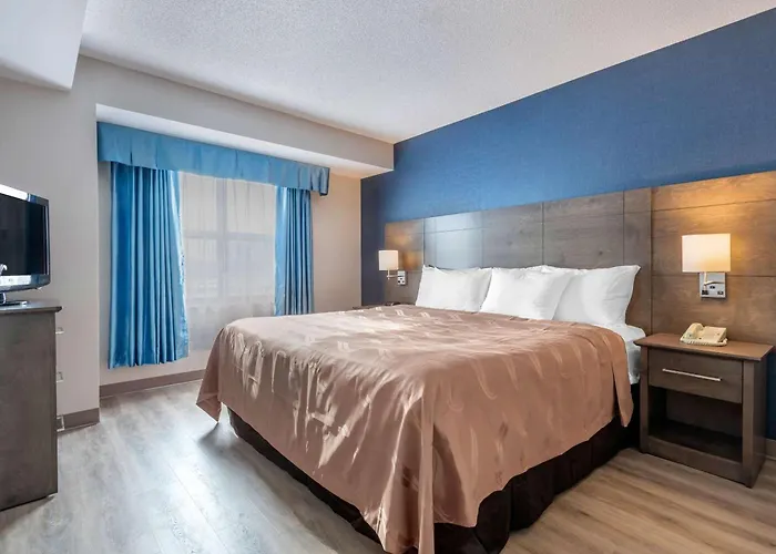 Quality Suites Québec