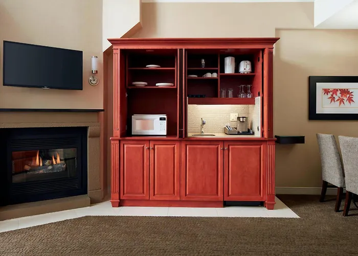 Mont-Tremblant hotels near Golf le Geant