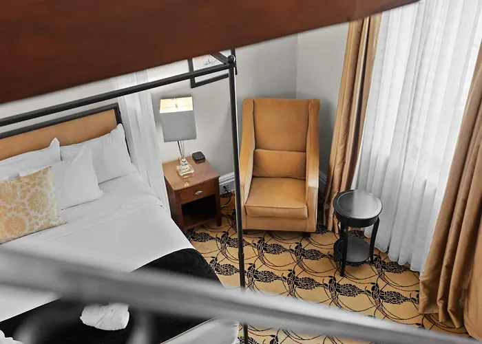 Quebec City hotels near Lower Town