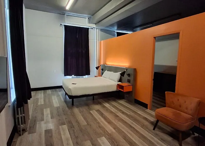 Stratford Hotels