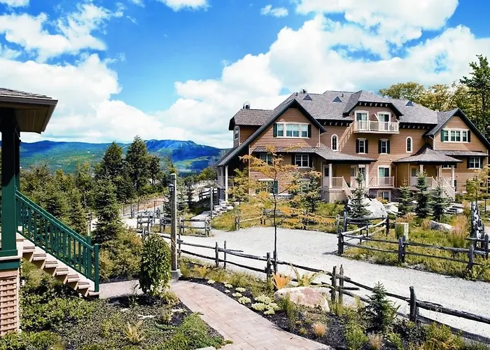 Mont-Tremblant hotels near La Source Aquaclub