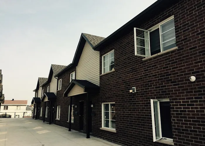 Luxury Two Story Villa Unit D Laval