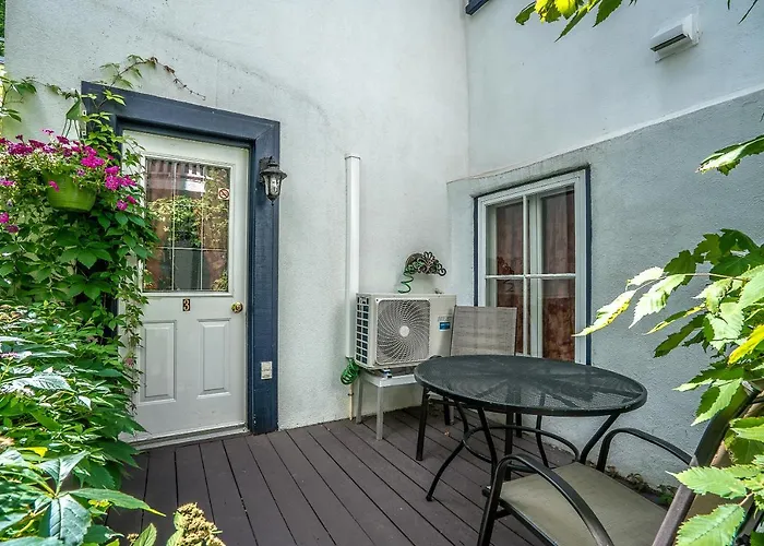 Quebec City 3 Star Hotels near Old Quebec