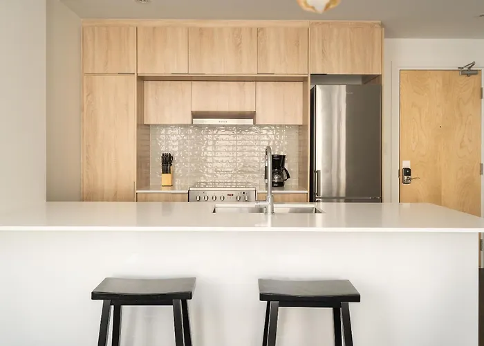 Beautiful Griffintown Suites By Sonder Montreal