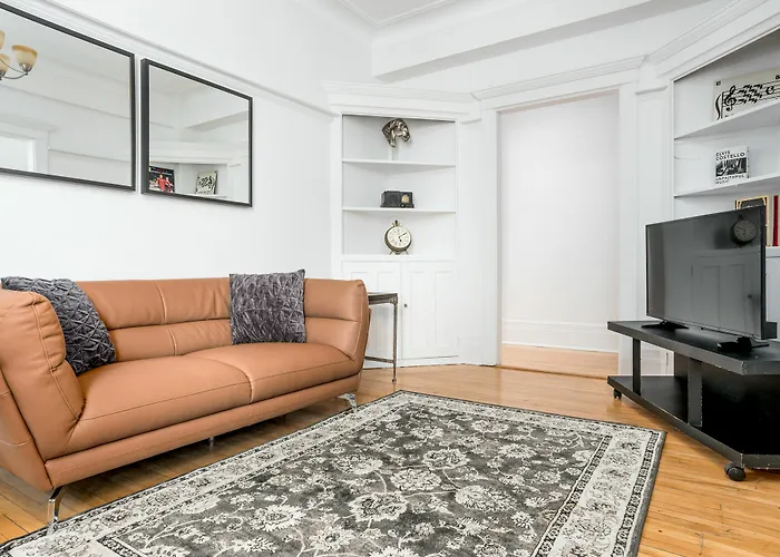 Expansive 4Br In Milton Park By Sonder Hotel Montreal