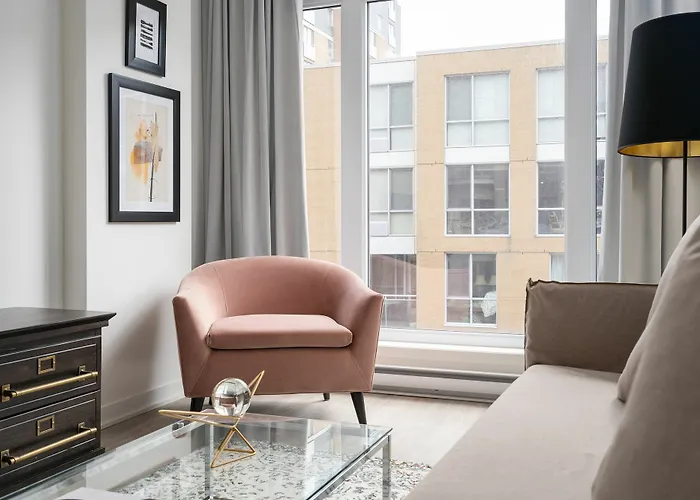 Hotel Charming 1Br In Quartier Des Spectacles By Sonder Montréal