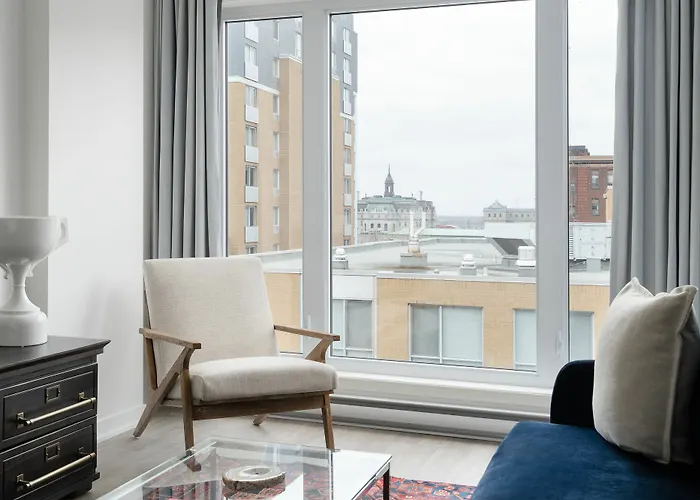 Huisdiervriedelijke Sleek 1Br In Quartier Des Spectacles By Sonder Hotel Montréal