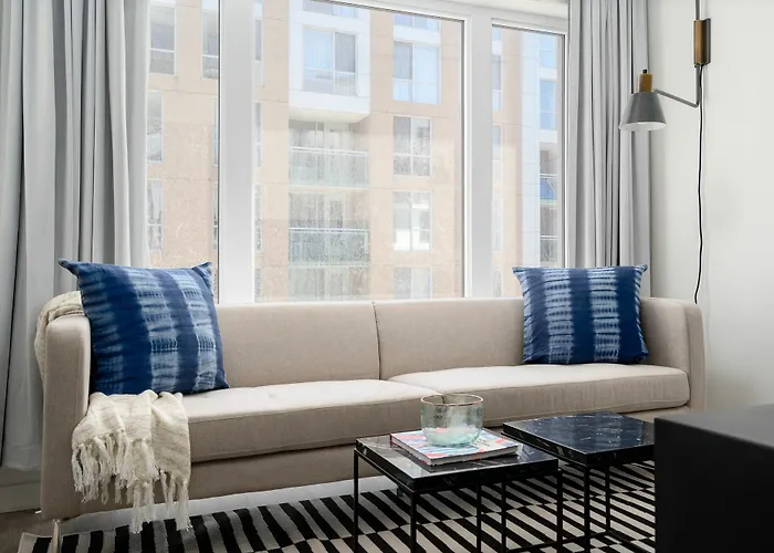 Posh 1Br In Quartier Des Spectacles By Sonder Hotel Montréal